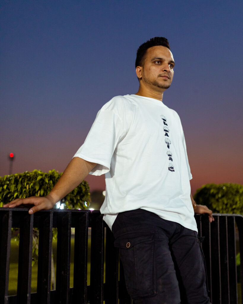 White Satoru Gojo T-shirt